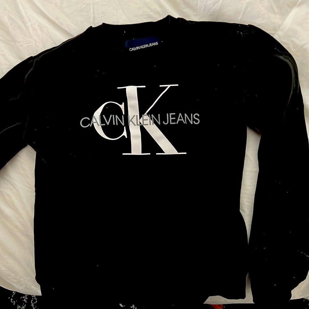 Calvin Klein sweater